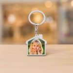 Fém kulcstartó ház alakú